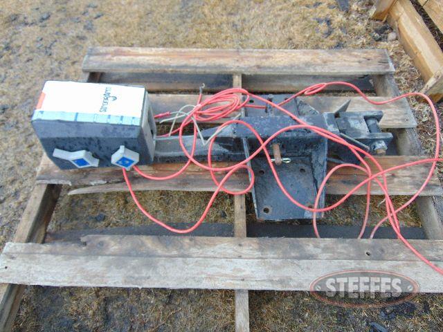 Electric NH3 winch_1.jpg